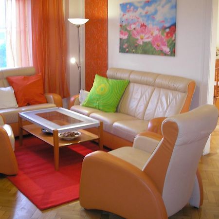 Apartment Accommodation Up To 17 Братислава Экстерьер фото
